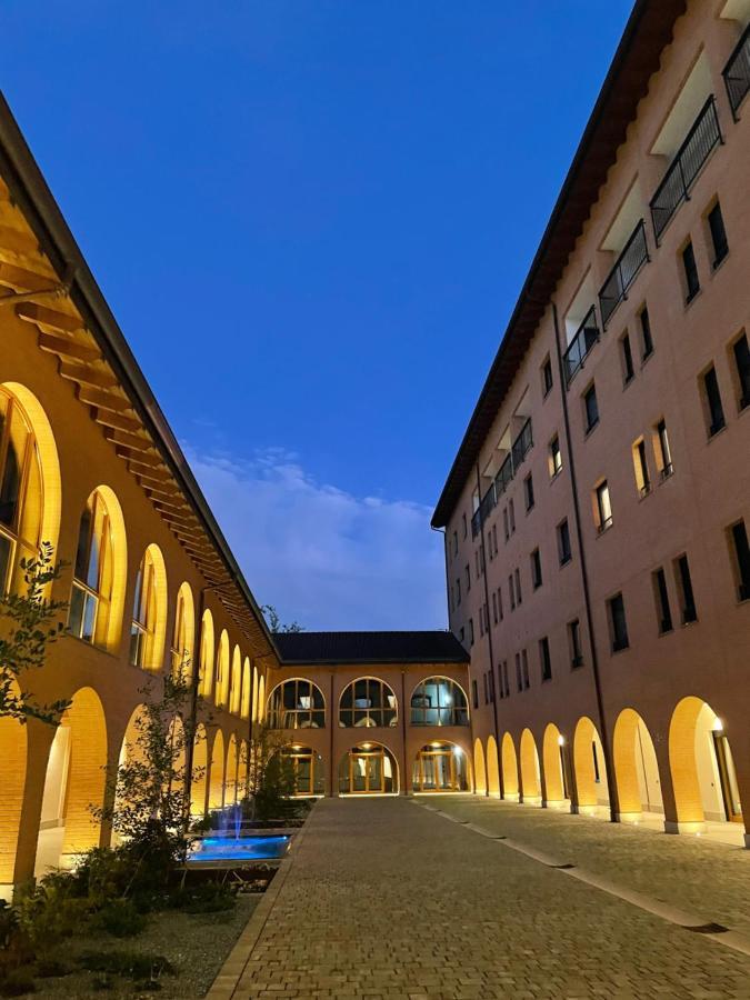 Corte Milano روتسانو المظهر الخارجي الصورة
